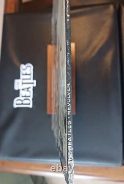 Beatles Revolver ST 8-2576 Green Lime Label Record Club Edition RARE VG+