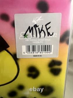 IN HAND MIKE Showbiz! 10k Exclusive Green Vinyl SEALED