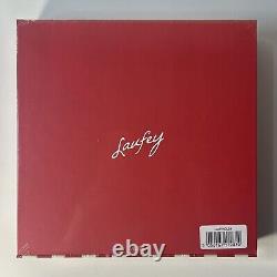 New A Very Laufey Holiday Limited 7 Boxset Winter Wonderland & Christmas Waltz