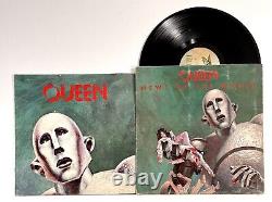 QUEEN 1977 News Of The World Vinyl LP Elektra + U. S. TOUR CONCERT PROGRAM Book